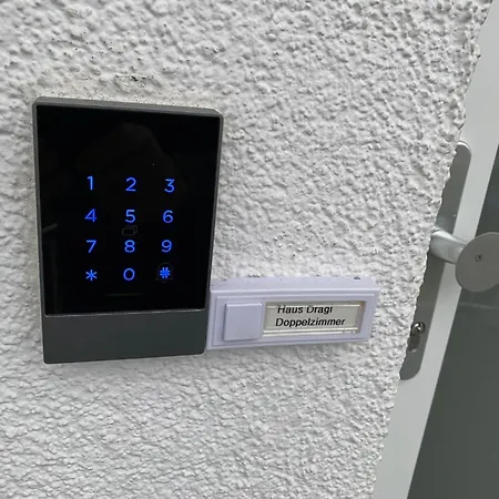 Haus Dragl Dz Ez Kapselhotel *