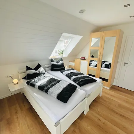 Haus Dragl Dz Ez Capsule hotel Friedberg (Bavaria)